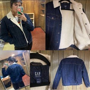 XS Gap Jean Jacket, Sherpa lined
